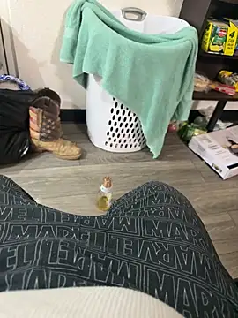 SavorredEscapist online show from February 19, 2026, 7:15 am