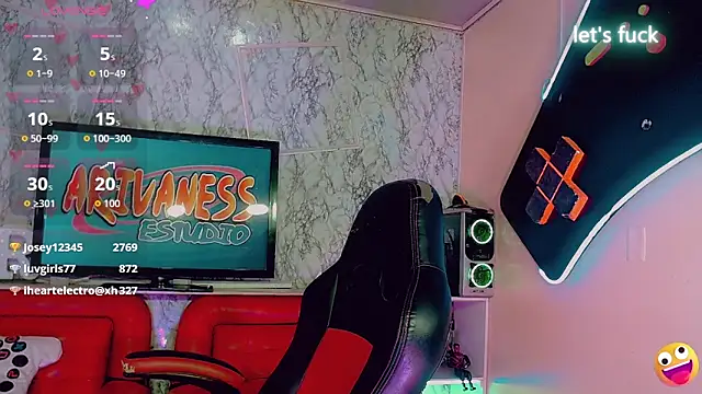 Snapshot of Mayka_Hot chatting on February 20, 2026, 11:22 am Mayka Hot online show from February 20, 2026, 11:22 am