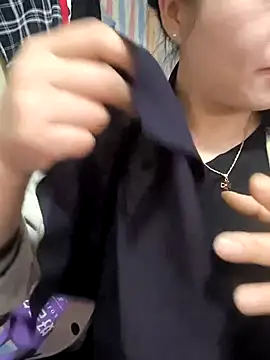 Snapshot of MayEva_ly chatting on February 21, 2026, 2:01 am MayEva ly online show from February 21, 2026, 2:01 am