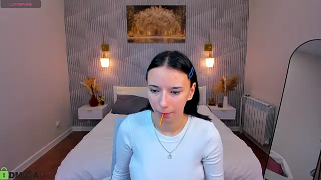 Snapshot of kitty-r0se chatting on March 20, 2026, 12:59 am kitty-r0se online show from March 20, 2026, 12:59 am