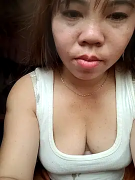 Snapshot of nide_xiaogou_x chatting on February 23, 2026, 4:21 am nide xiaogou x online show from February 23, 2026, 4:21 am