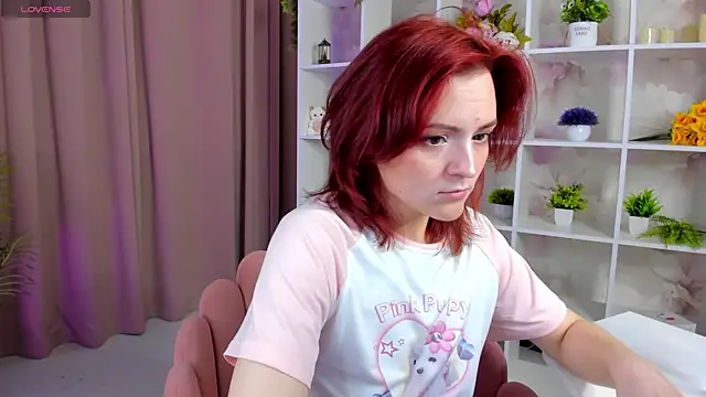 taticamomile online show from April 15, 2026, 1:18 pm