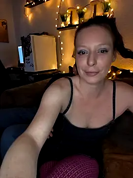 ZaramourXMrX online show from March 3, 2026, 8:48 pm