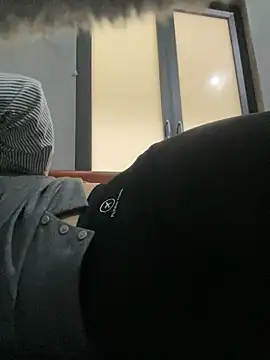 Snapshot of gina-xyz chatting on February 22, 2026, 6:35 am gina-xyz online show from February 22, 2026, 6:35 am