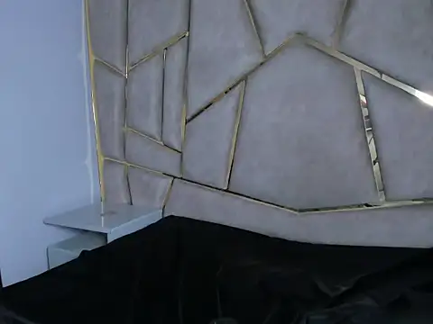 Snapshot of Blue_Vely chatting on February 19, 2026, 4:14 pm Blue Vely online show from February 19, 2026, 4:14 pm