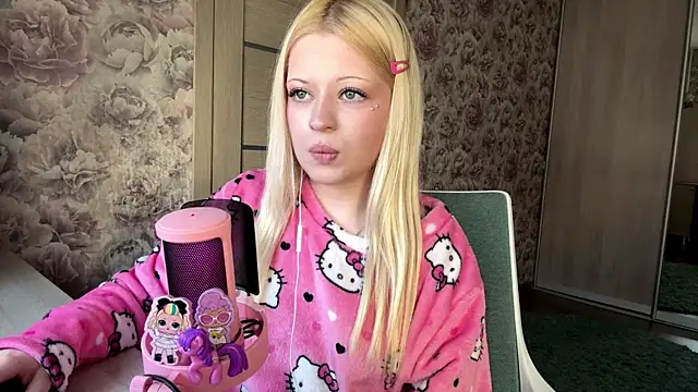 JeneeBIanks online show from March 28, 2026, 12:38 pm