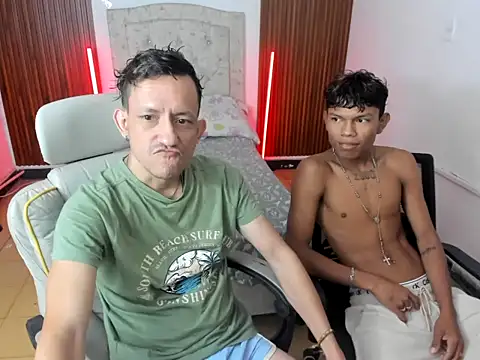 Snapshot of juan_and_luke chatting on February 22, 2026, 12:58 pm juan and luke online show from February 22, 2026, 12:58 pm