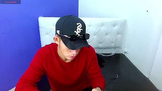 Snapshot of masterboyx chatting on February 26, 2026, 3:11 pm masterboyx online show from February 26, 2026, 3:11 pm