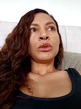 ScarletthSmith online show from March 8, 2026, 7:28 pm