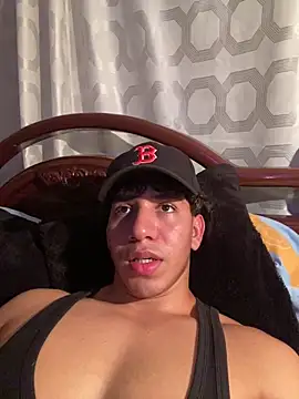 Alejandrososas online show from February 24, 2026, 8:40 pm