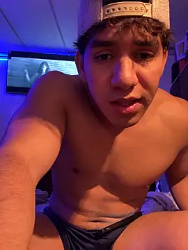 Alejandrososas online show from March 28, 2026, 8:52 pm