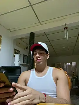 Alejandrososas online show from July 9, 2026, 2:21 pm