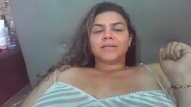 Snapshot of mar_coral2 chatting on May 18, 2026, 4:02 pm mar coral2 online show from May 18, 2026, 4:02 pm