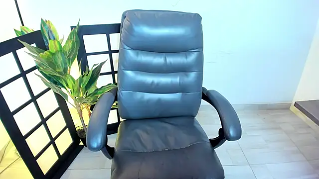 Snapshot of Antonella_Moretti_ chatting on June 22, 2026, 4:53 am Antonella Moretti online show from June 22, 2026, 4:53 am