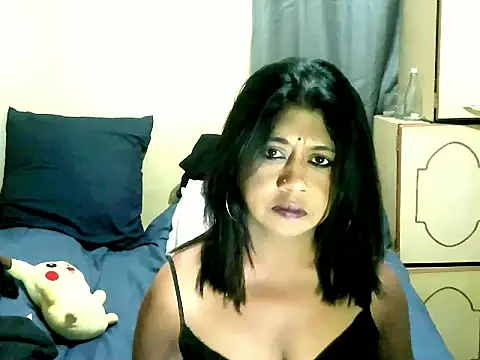 IndianPleasures21 online show from May 2, 2026, 5:56 am
