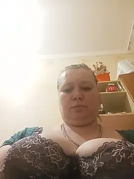 KiraStanton online show from May 20, 2026, 7:31 pm