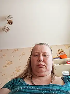 KiraStanton online show from May 31, 2026, 12:23 pm