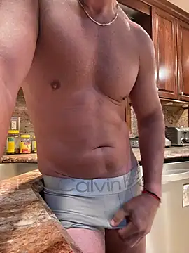 Snapshot of blazen50 chatting on February 22, 2026, 10:03 am blazen50 online show from February 22, 2026, 10:03 am