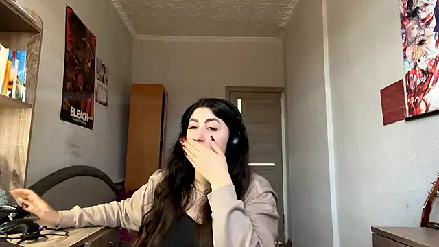 AshlynWabasha online show from March 5, 2026, 1:18 pm