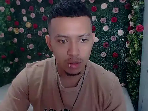 Snapshot of dylans_brown chatting on February 23, 2026, 4:59 pm dylans brown online show from February 23, 2026, 4:59 pm