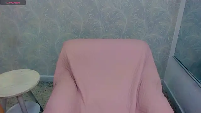 scarleth whisper online show from March 13, 2026, 1:18 pm