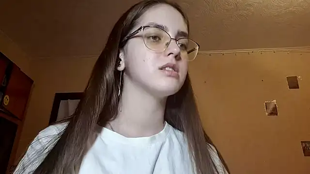 Katelemon online show from March 19, 2026, 2:54 pm