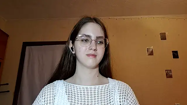 Katelemon online show from April 12, 2026, 2:22 pm