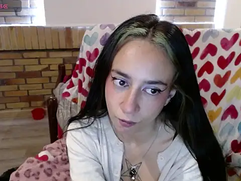  samantha342 online show from March 27, 2026, 2:17 pm