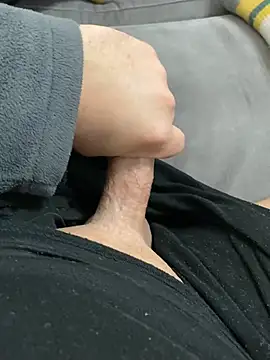 Snapshot of razorpine chatting on February 26, 2026, 2:49 pm razorpine online show from February 26, 2026, 2:49 pm