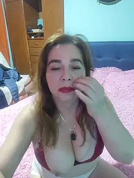 rubiii1972 online show from May 25, 2026, 3:01 am