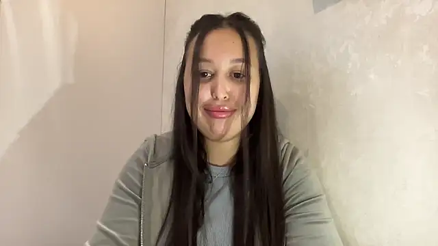 Dana 005 online show from March 8, 2026, 8:23 pm