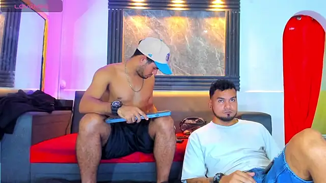 Latins on fire online show from April 26, 2026, 7:44 pm