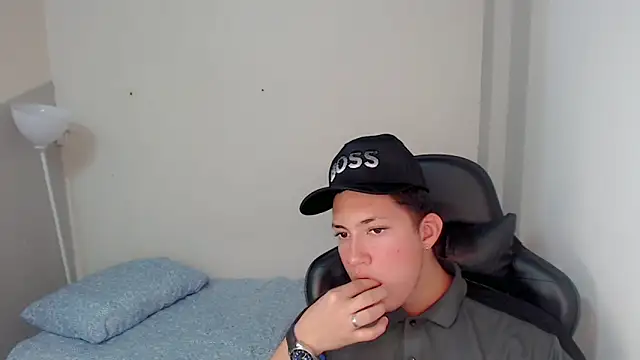 Street poemm  online show from April 3, 2026, 3:48 am