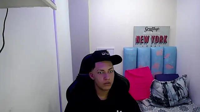 Street poemm  online show from April 17, 2026, 9:29 pm