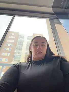 Eyssha online show from March 12, 2026, 1:28 pm