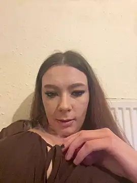 Snapshot of SexyLily22x chatting on February 21, 2026, 6:53 pm SexyLily22x online show from February 21, 2026, 6:53 pm