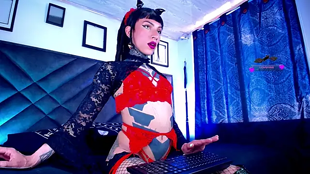 LeelooNyx online show from February 25, 2026, 3:10 pm