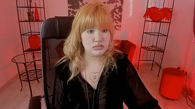 Snapshot of OpalNova chatting on July 12, 2026, 2:08 pm OpalNova online show from July 12, 2026, 2:08 pm