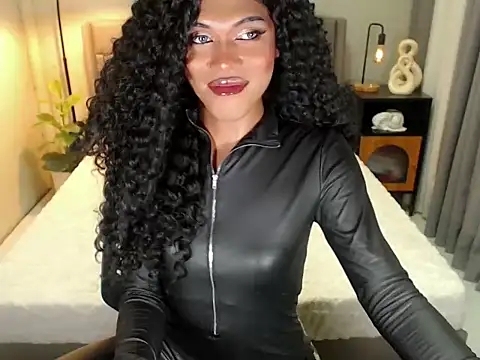 UnforgetableAnna online show from April 7, 2026, 12:49 pm