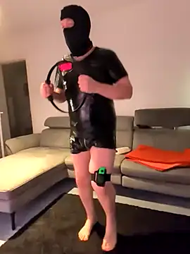 Latex GamerGuy online show from February 24, 2026, 5:44 pm