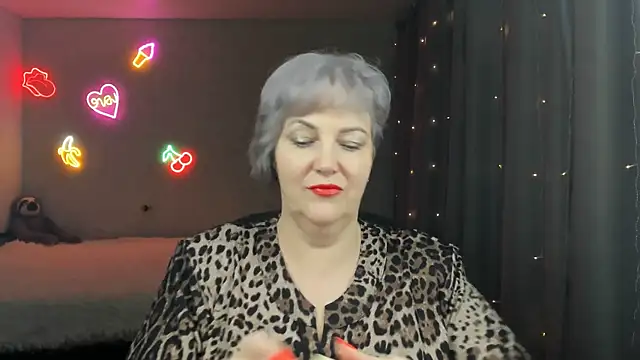 Snapshot of Mary-Leee chatting on March 13, 2026, 9:16 am Mary-Leee online show from March 13, 2026, 9:16 am