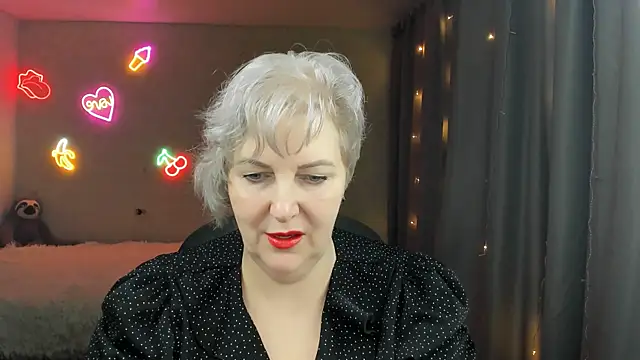 Snapshot of Mary-Leee chatting on March 22, 2026, 4:27 am Mary-Leee online show from March 22, 2026, 4:27 am