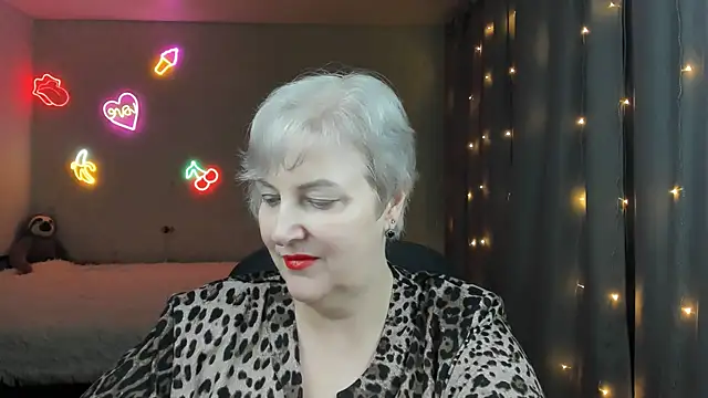Snapshot of Mary-Leee chatting on March 24, 2026, 5:18 pm Mary-Leee online show from March 24, 2026, 5:18 pm
