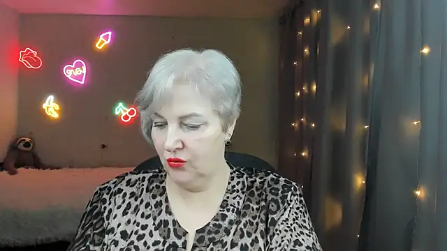 Snapshot of Mary-Leee chatting on March 25, 2026, 2:56 pm Mary-Leee online show from March 25, 2026, 2:56 pm