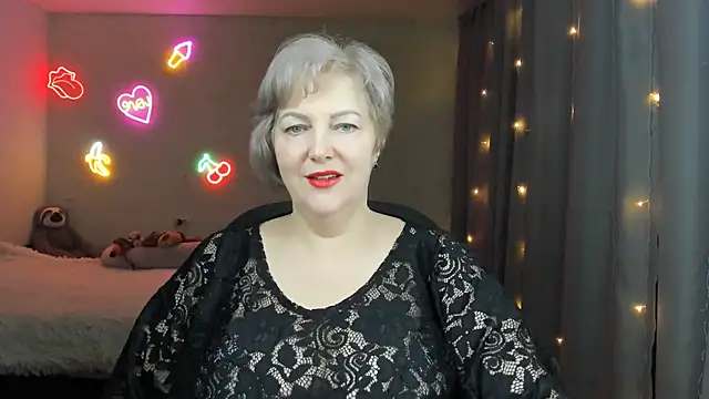 Snapshot of Mary-Leee chatting on April 20, 2026, 2:31 pm Mary-Leee online show from April 20, 2026, 2:31 pm
