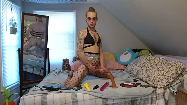 Snapshot of SPICY_KITTY69 chatting on March 1, 2026, 9:28 pm SPICY KITTY69 online show from March 1, 2026, 9:28 pm