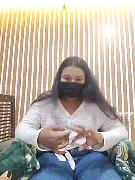 Snapshot of Cutie_bae011 chatting on February 24, 2026, 4:49 pm Cutie bae011 online show from February 24, 2026, 4:49 pm