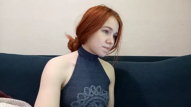 DizzyRina online show from April 1, 2026, 11:22 am