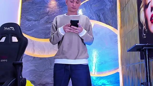 Snapshot of Matheus_Ic_ chatting on February 23, 2026, 8:39 pm Matheus Ic online show from February 23, 2026, 8:39 pm