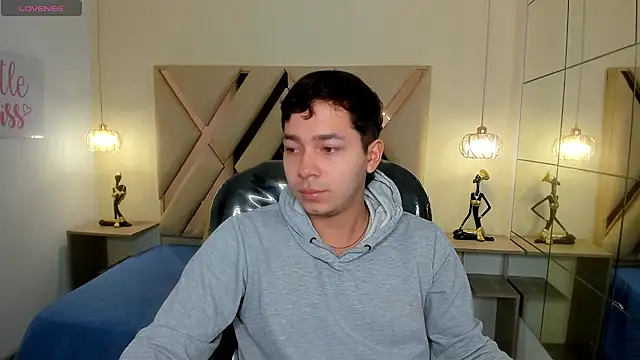 Snapshot of Julian_Smith21 chatting on February 24, 2026, 12:14 pm Julian Smith21 online show from February 24, 2026, 12:14 pm